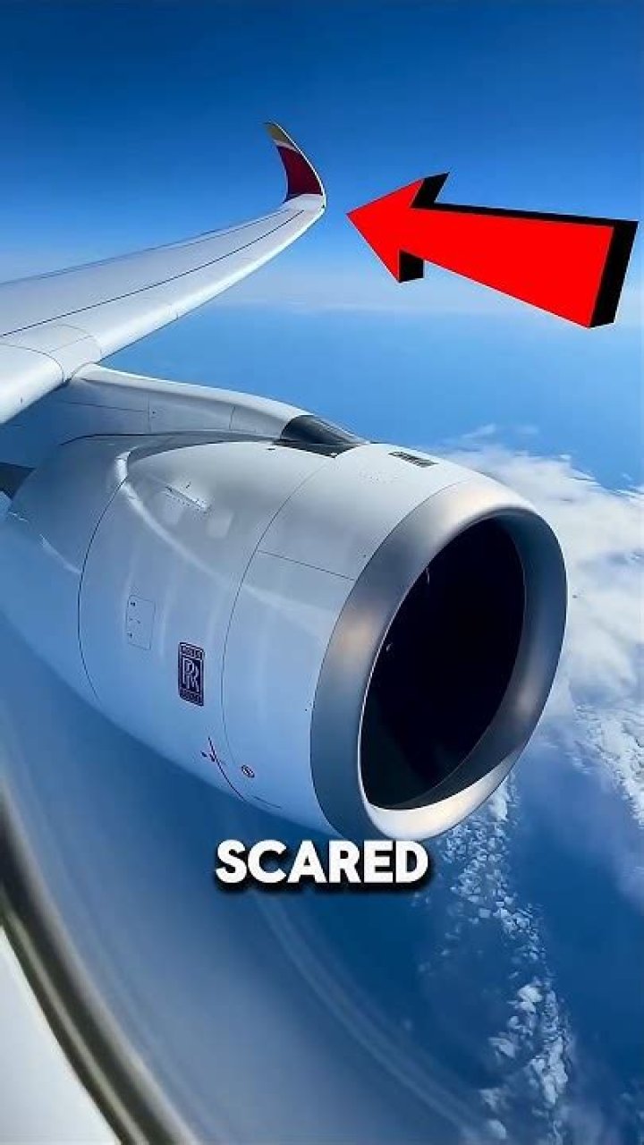 Can turbulence break a plane?