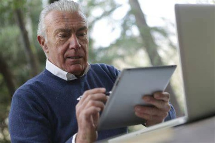 Can you collect a pension and still work full time?