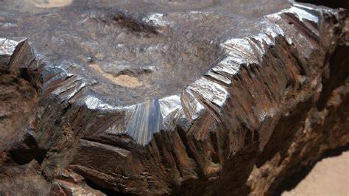 Can you keep a meteorite you find?
