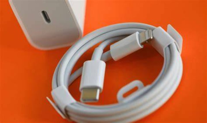 How long does it take to charge iPhone 13?