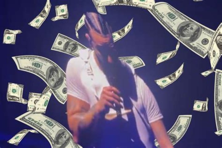 Is Drake still Cash Money?