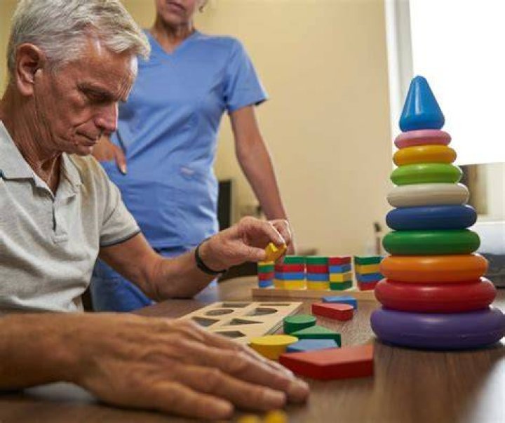 What games are good for stroke patients?