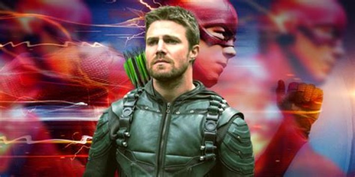 Who is Oliver's son in Arrow?